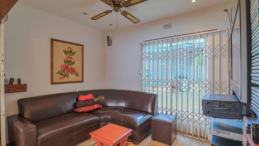 4 Bedroom Property for Sale in Protea Park North West
